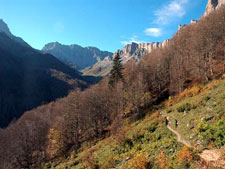 France-Pyrenees-Follow the GR10 in the Pyrenees